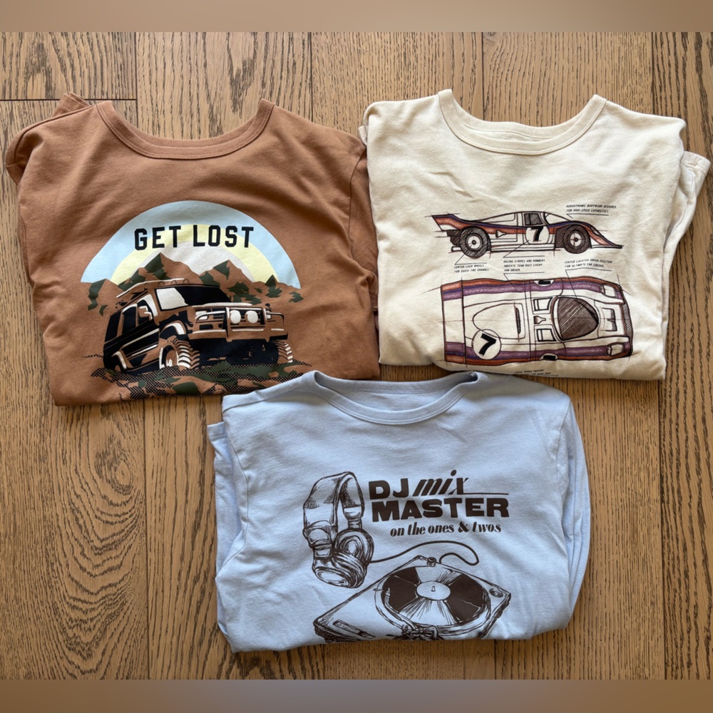 GAP Kids Boys Everyday Graphic Tee Bundle Never Worn Size XL: Brown, Cream, Blue